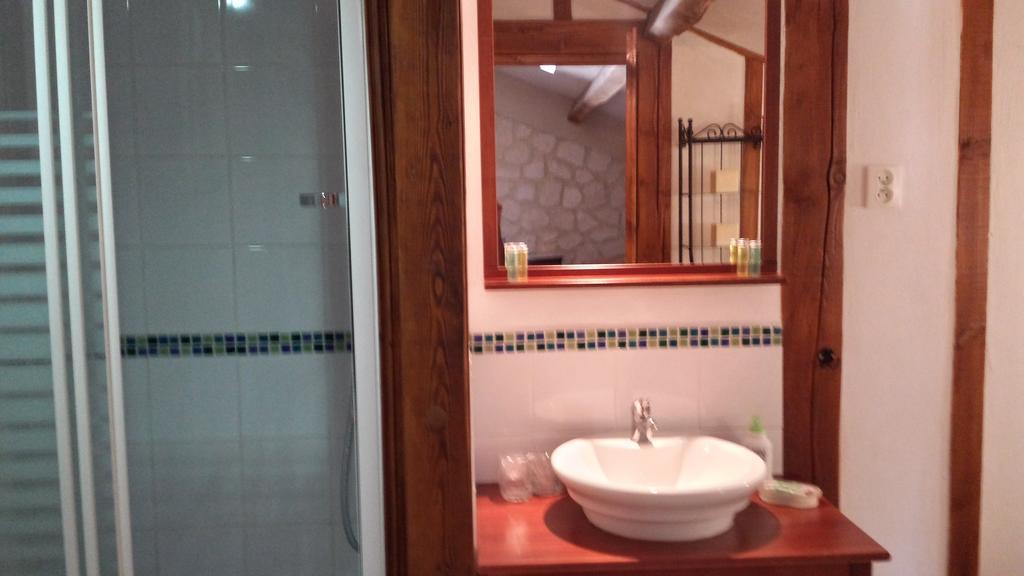 Les Tilleuls Bed & Breakfast Saint-Pe-Delbosc Luaran gambar